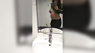 Kebabqueen public eating 2 result