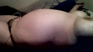 Pumptress Saundra girl belly inflation