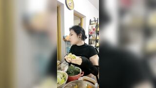 Zhaoyi (昭仪) Live #1