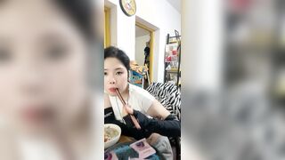 Zhaoyi (昭仪) Live #4