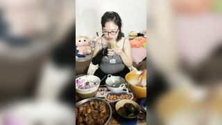 Zhaoyi (昭仪) Live #24